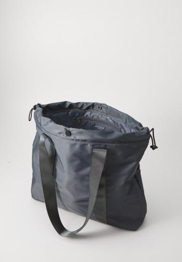 Спортивная сумка