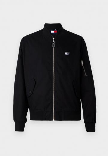 Куртка бомбер