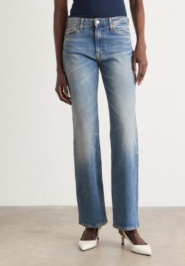 Клешеные брюки