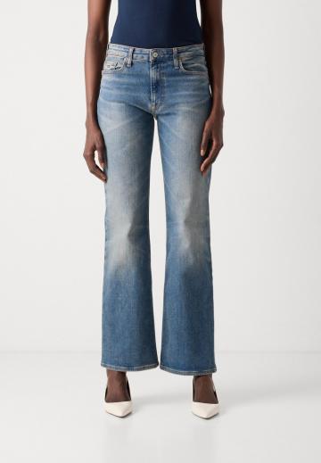 Клешеные брюки