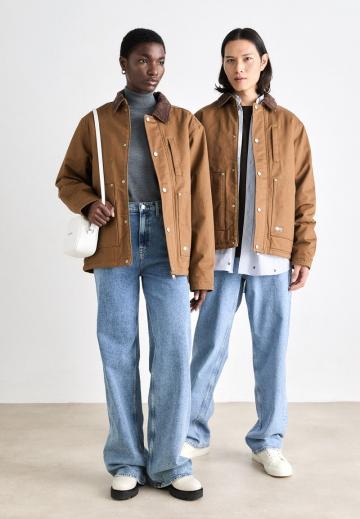 Зимняя куртка