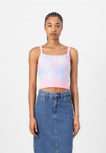 Топ на бретельках