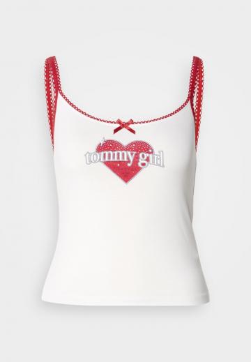 Топ на бретельках