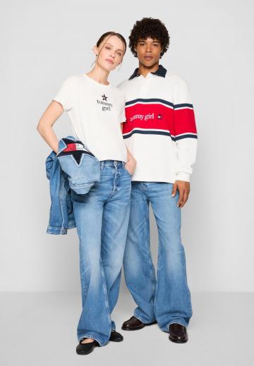 Свободные джинсы