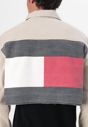 Джинсовая куртка