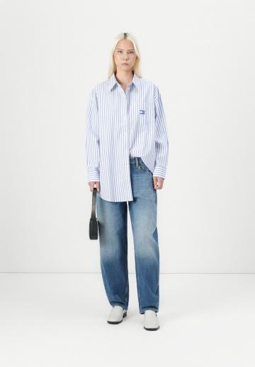 Свободные джинсы