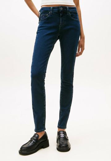 Узкие джинсы