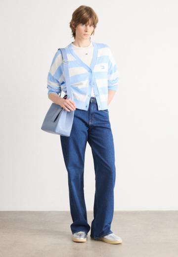 Свободные джинсы