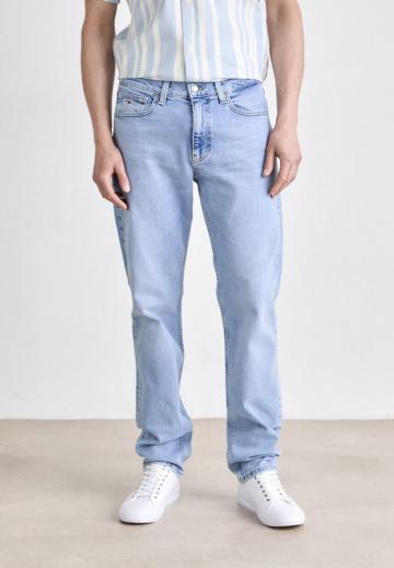Узкие джинсы