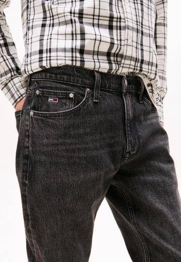 Узкие джинсы