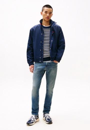 Узкие джинсы