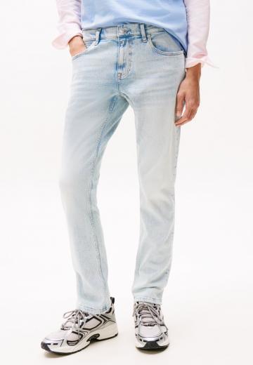 Узкие джинсы