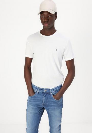 Узкие джинсы