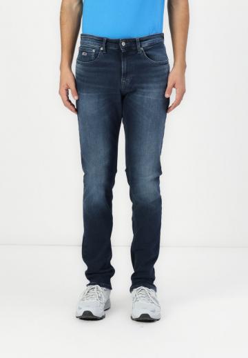 Узкие джинсы