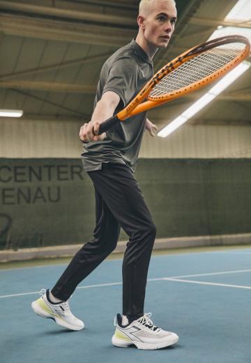 Спортивные штаны