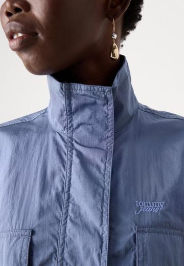 Короткая куртка