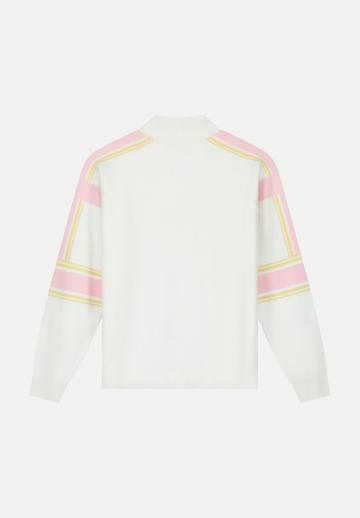 Пуловер в полоску