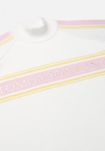 Пуловер в полоску