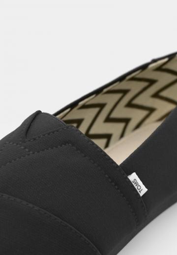 Спортивные балетки