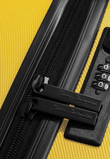 Чемодан на колесах