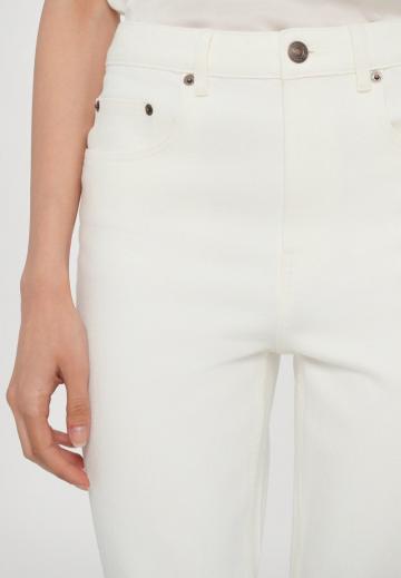 Клешеные джинсы