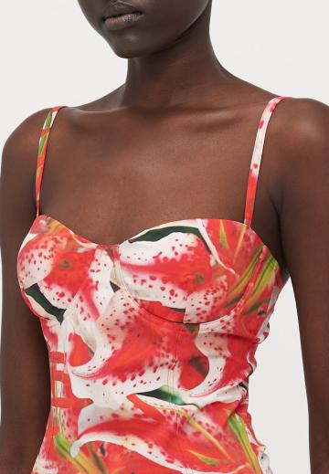 Слитный купальник