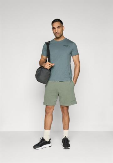 Спортивная майка