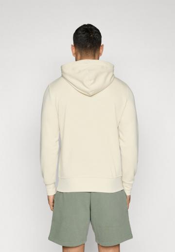 Спортивная кофта