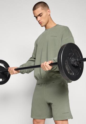 Спортивная кофта