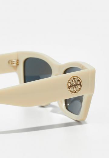 Солнечные очки