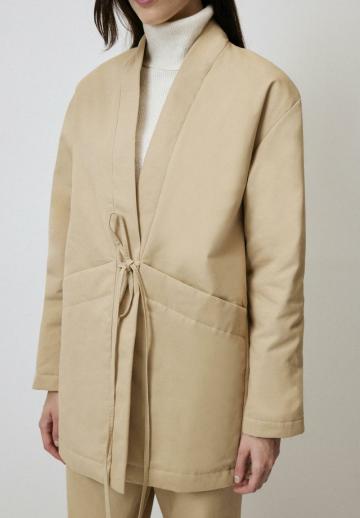 Короткое пальто