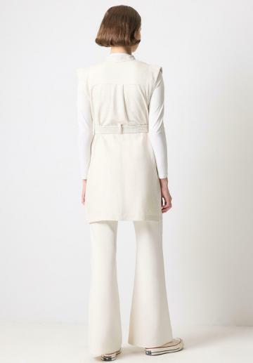 Длинный жилет