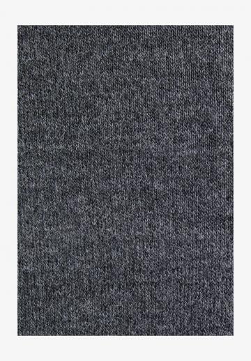 Пуловер с вырезом V