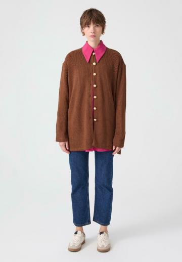 Длинный жилет