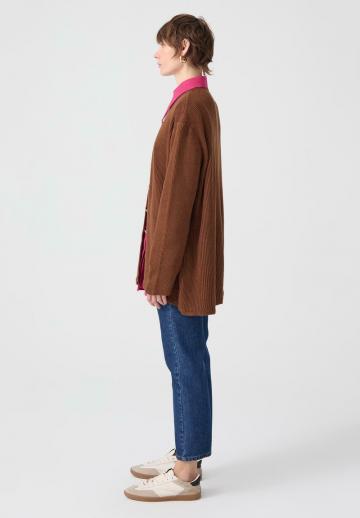 Длинный жилет