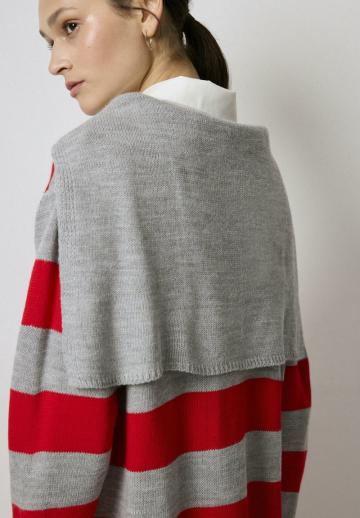 Вязаное платье