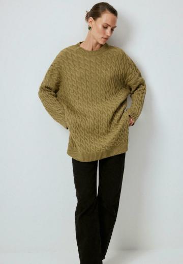 Длинный пуловер