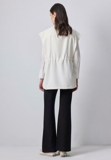 Длинный жилет