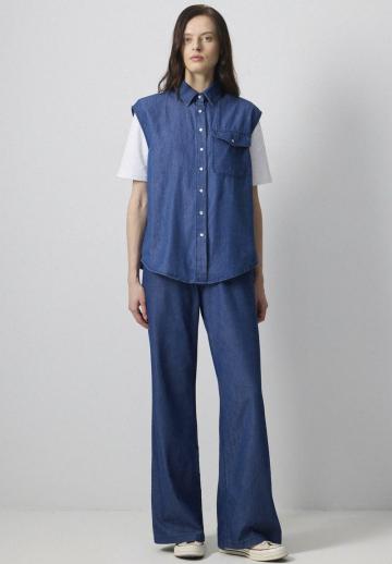 Джинсовая жилетка