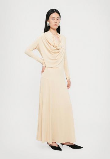 Длинное платье