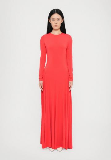 Длинное платье