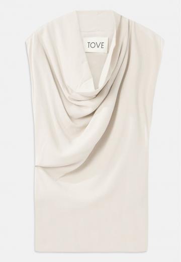 Блузка без рукавов