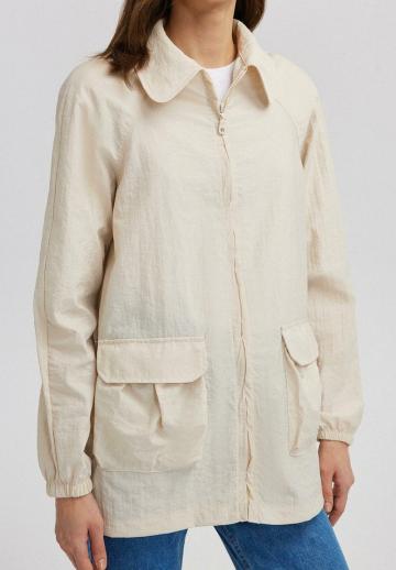 Короткое пальто