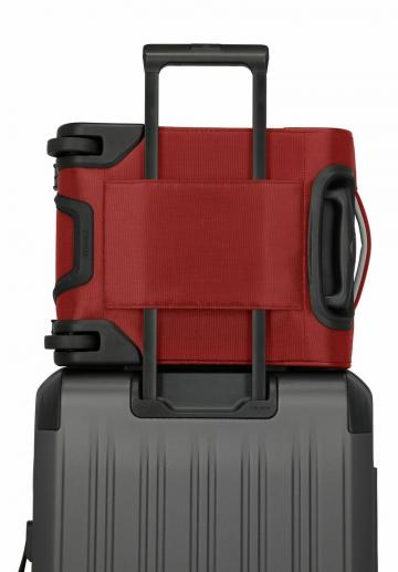 Чемодан на колесах