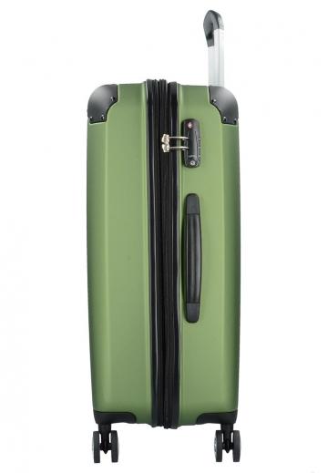 Чемодан на колесах