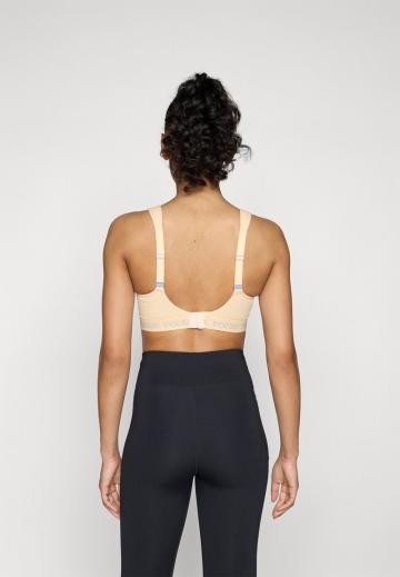 Спортивный бюстгальтер