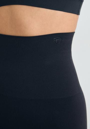 Корректирующее белье