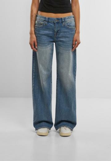 Свободные джинсы