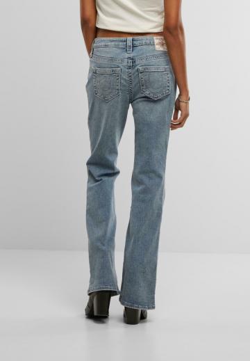 Клешеные джинсы