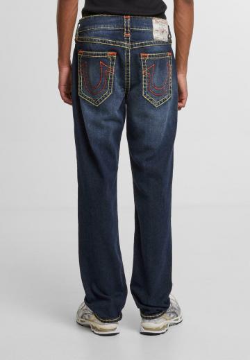 Прямые джинсы